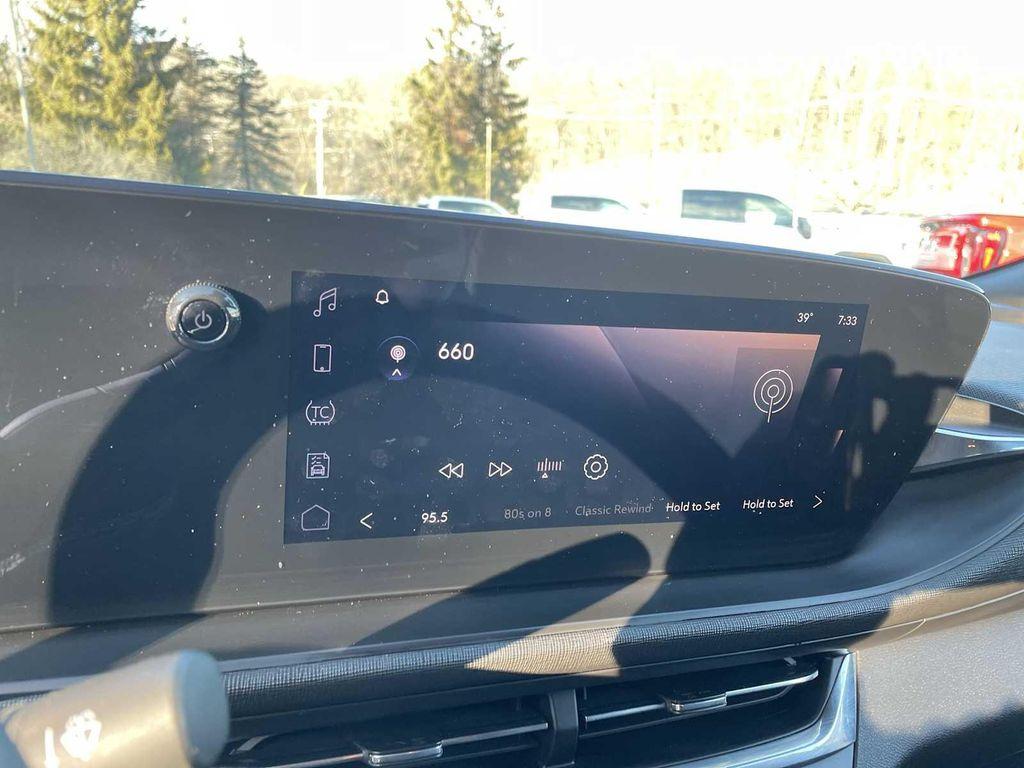 used 2024 Buick Envista car, priced at $18,990