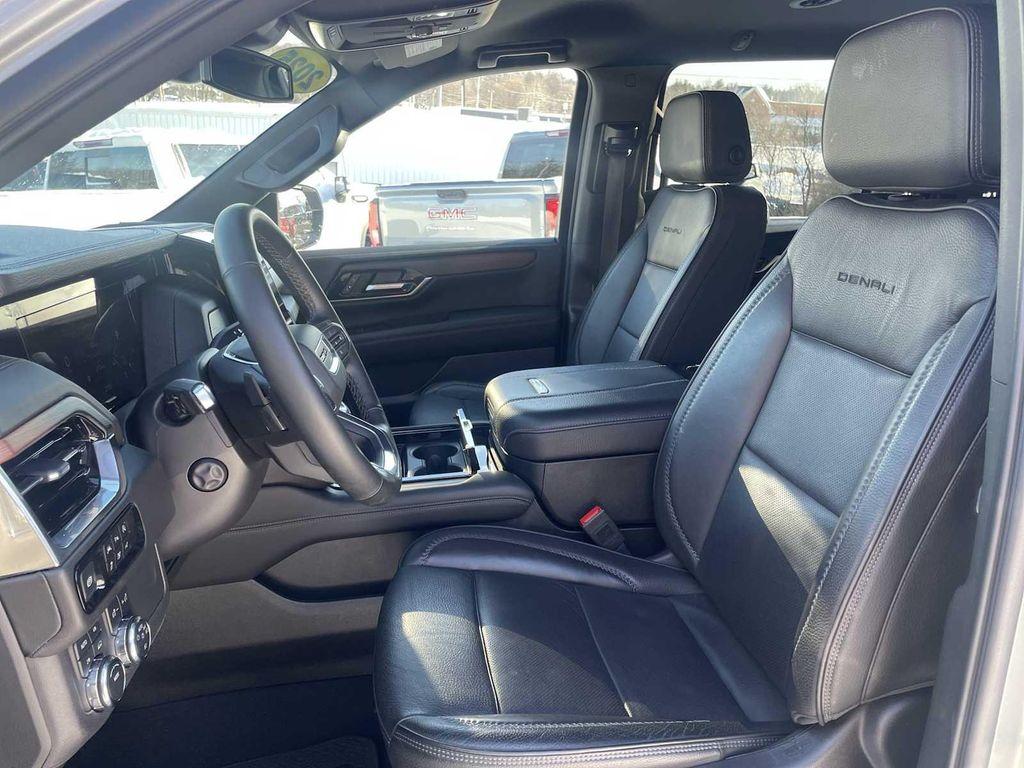 used 2025 GMC Yukon XL car, priced at $74,942