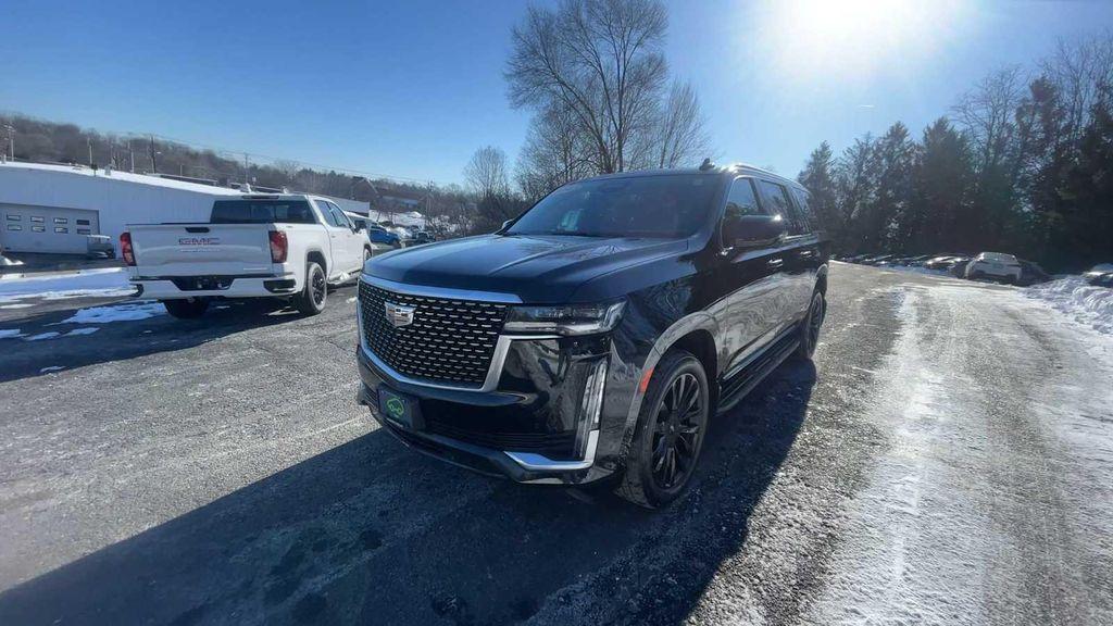 used 2023 Cadillac Escalade ESV car, priced at $65,990