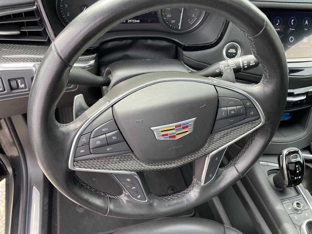 used 2023 Cadillac XT5 car, priced at $36,900