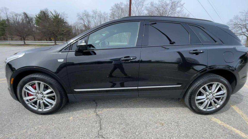 used 2023 Cadillac XT5 car, priced at $36,900
