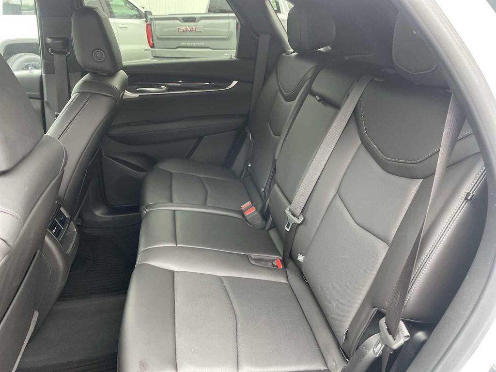 used 2023 Cadillac XT5 car, priced at $33,990