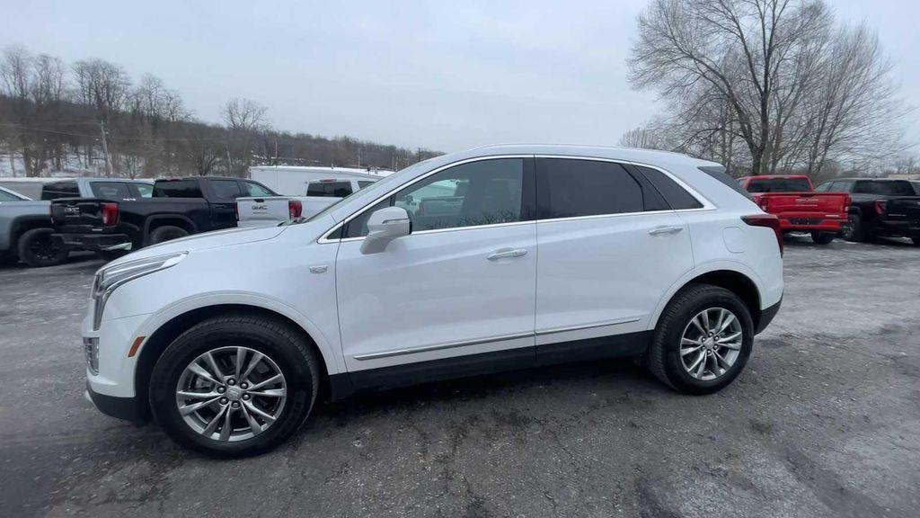 used 2023 Cadillac XT5 car, priced at $33,990