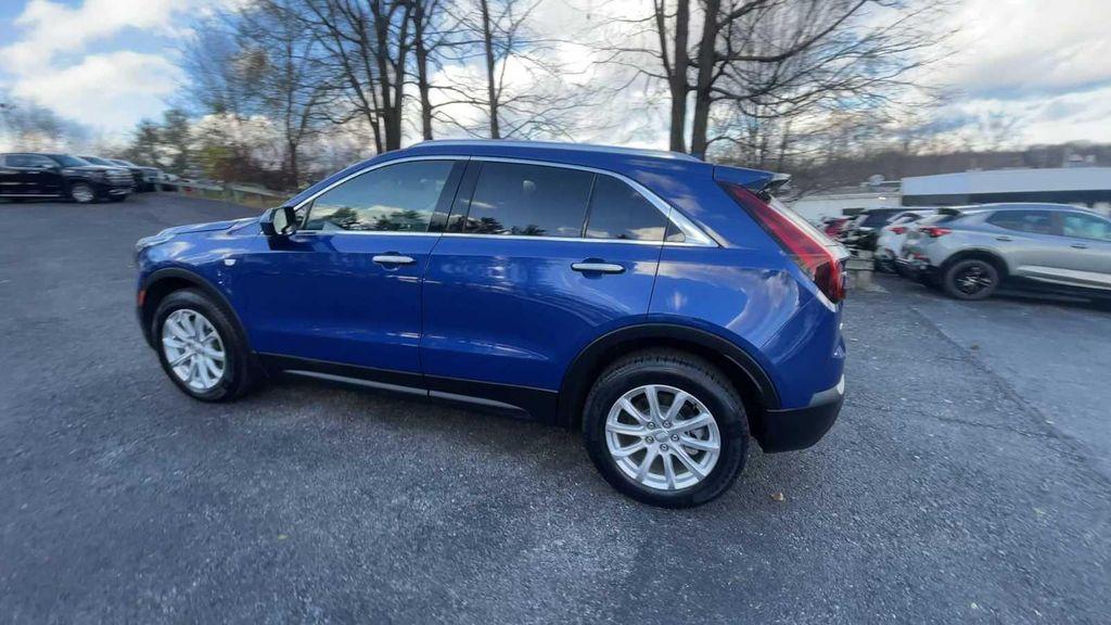 used 2021 Cadillac XT4 car, priced at $25,900