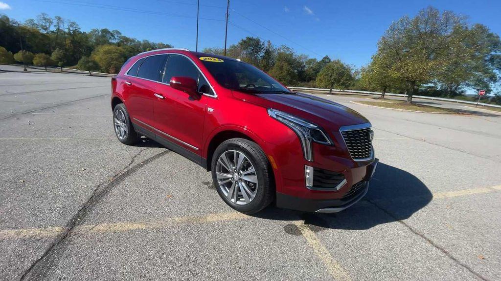used 2024 Cadillac XT5 car, priced at $42,400