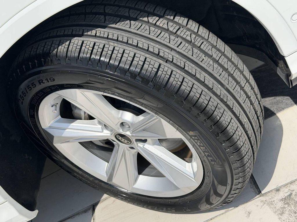 used 2023 Audi Q7 car, priced at $33,900