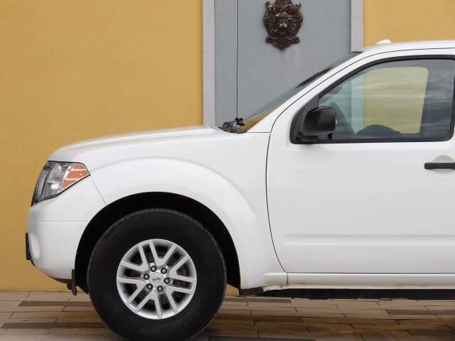 used 2016 Nissan Frontier car, priced at $13,400