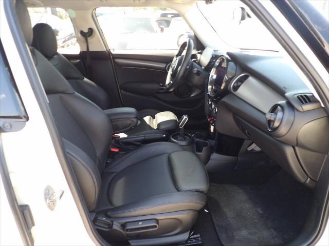 used 2022 MINI Hardtop car, priced at $18,400