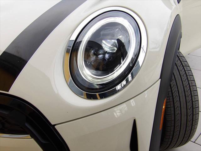 used 2022 MINI Hardtop car, priced at $18,400