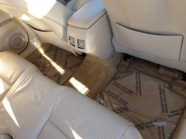 used 2013 Lexus ES 300h car, priced at $13,400