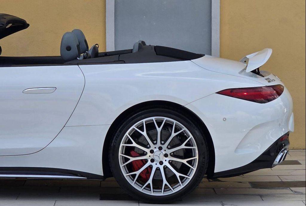used 2022 Mercedes-Benz AMG SL 55 car, priced at $77,777