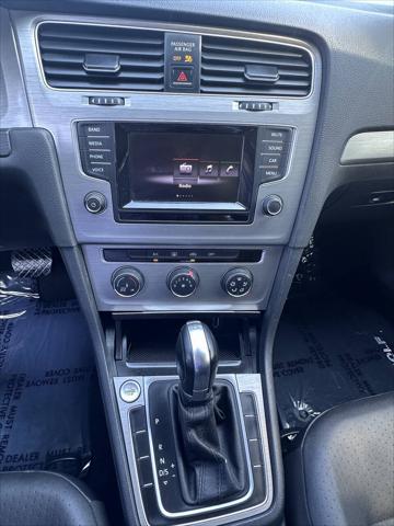 used 2015 Volkswagen Golf SportWagen car, priced at $10,400