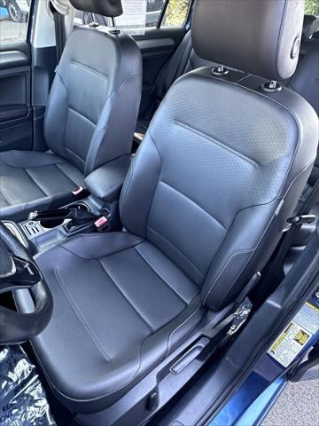 used 2015 Volkswagen Golf SportWagen car, priced at $10,400