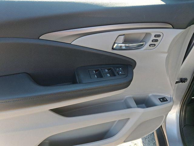 used 2021 Honda Pilot car, priced at $27,955