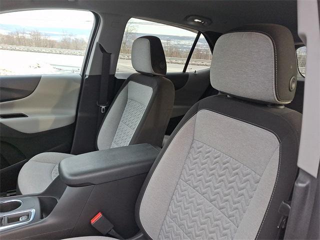 used 2022 Chevrolet Equinox car, priced at $20,544