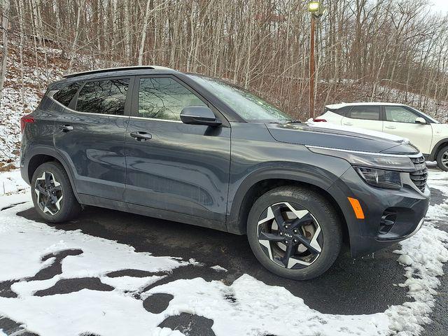 used 2024 Kia Seltos car, priced at $21,457
