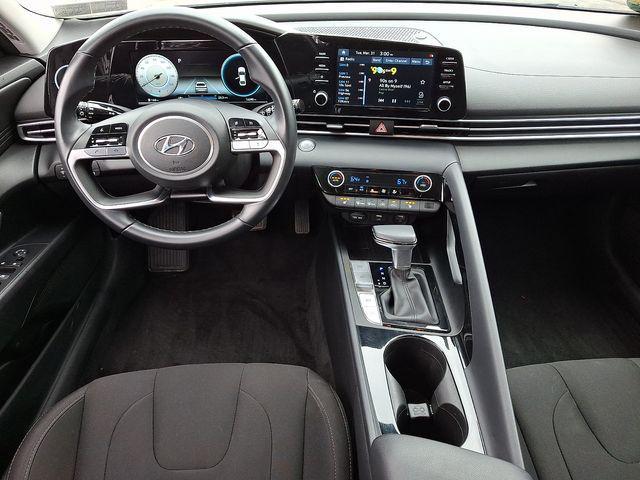 used 2022 Hyundai Elantra car, priced at $18,916