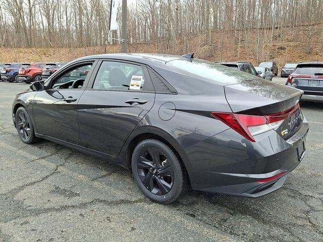 used 2022 Hyundai Elantra car, priced at $18,916