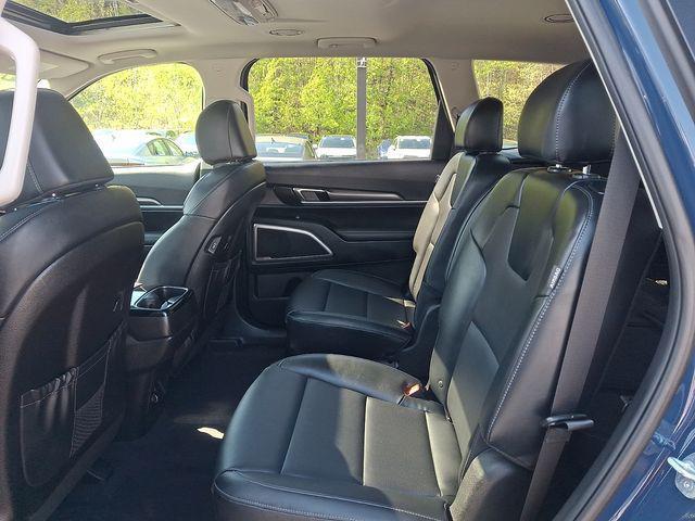 used 2024 Kia Telluride car, priced at $35,813