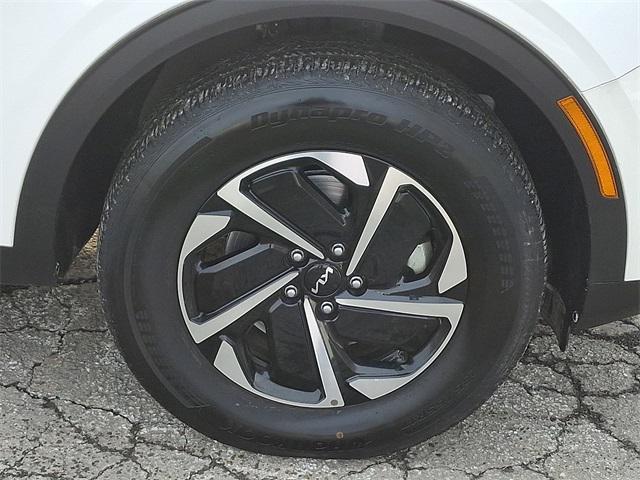used 2023 Kia Sportage Hybrid car, priced at $24,912