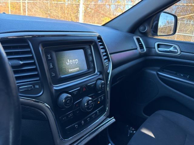 used 2016 Jeep Grand Cherokee car, priced at $12,000