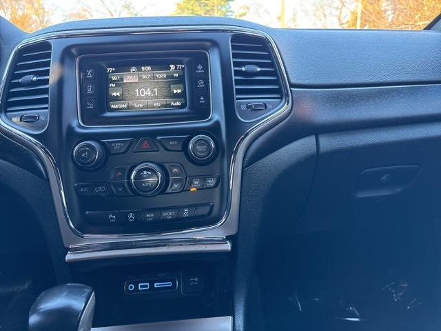 used 2016 Jeep Grand Cherokee car, priced at $12,000