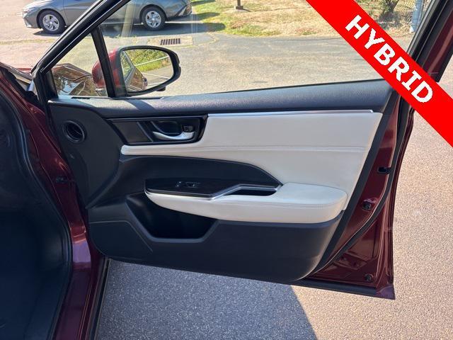 used 2020 Honda Clarity Plug-In Hybrid car, priced at $21,495