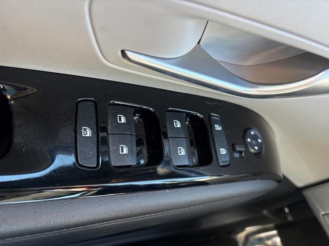 used 2024 Hyundai TUCSON Hybrid car, priced at $25,495