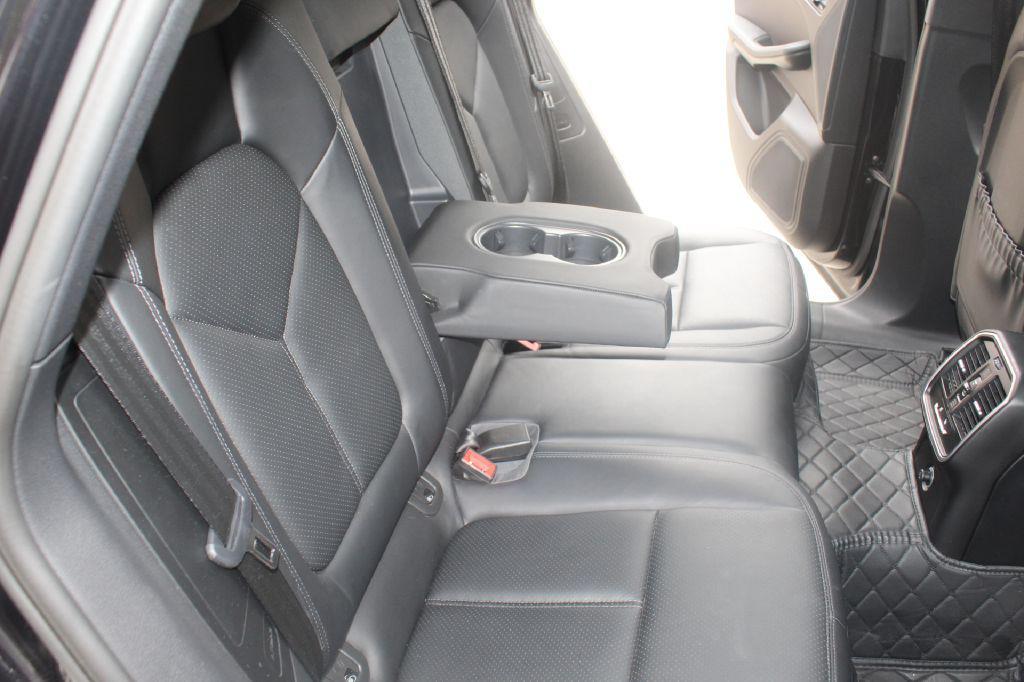 used 2016 Porsche Macan car, priced at $13,980