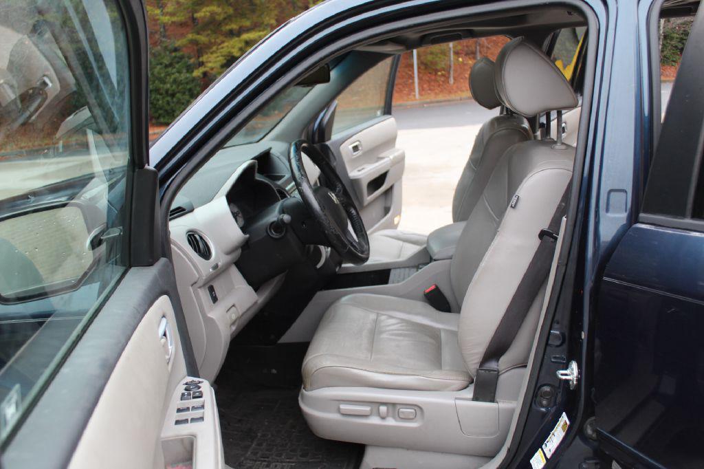 used 2011 Honda Pilot car, priced at $5,990