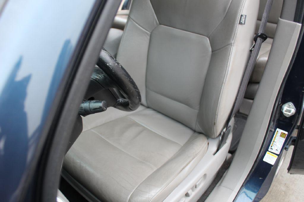used 2011 Honda Pilot car, priced at $5,990