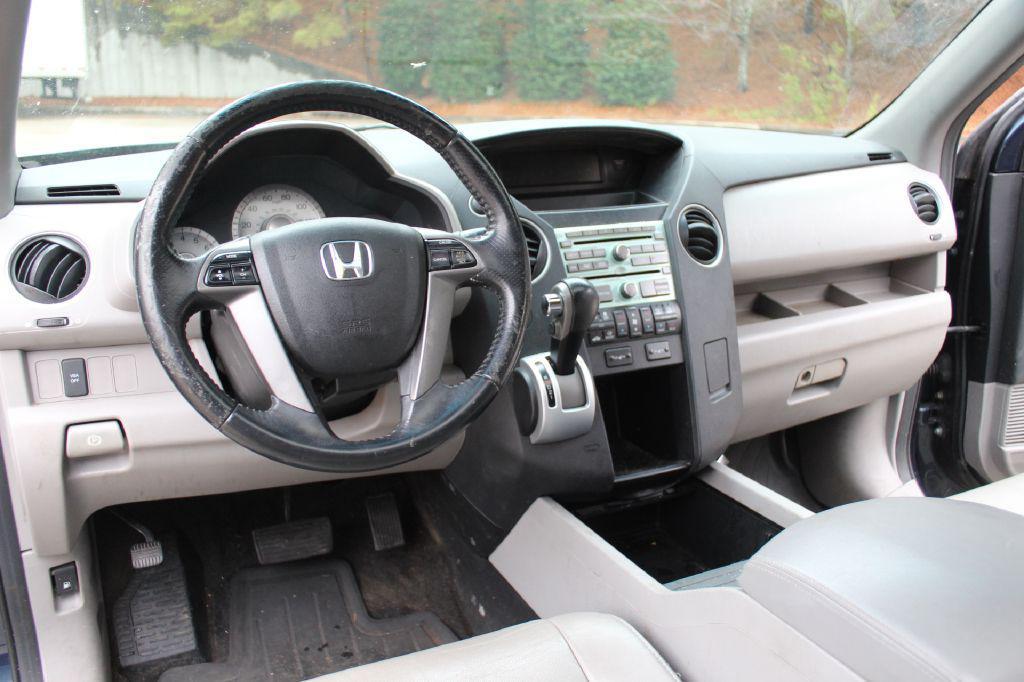 used 2011 Honda Pilot car, priced at $5,990