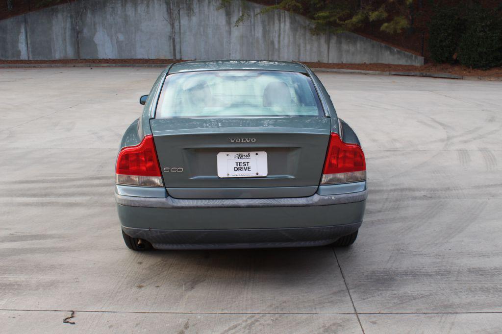 used 2004 Volvo S60 car, priced at $4,490