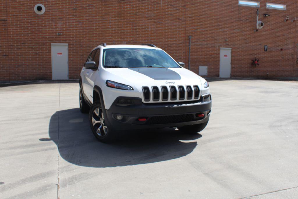 used 2018 Jeep Cherokee car, priced at $8,490