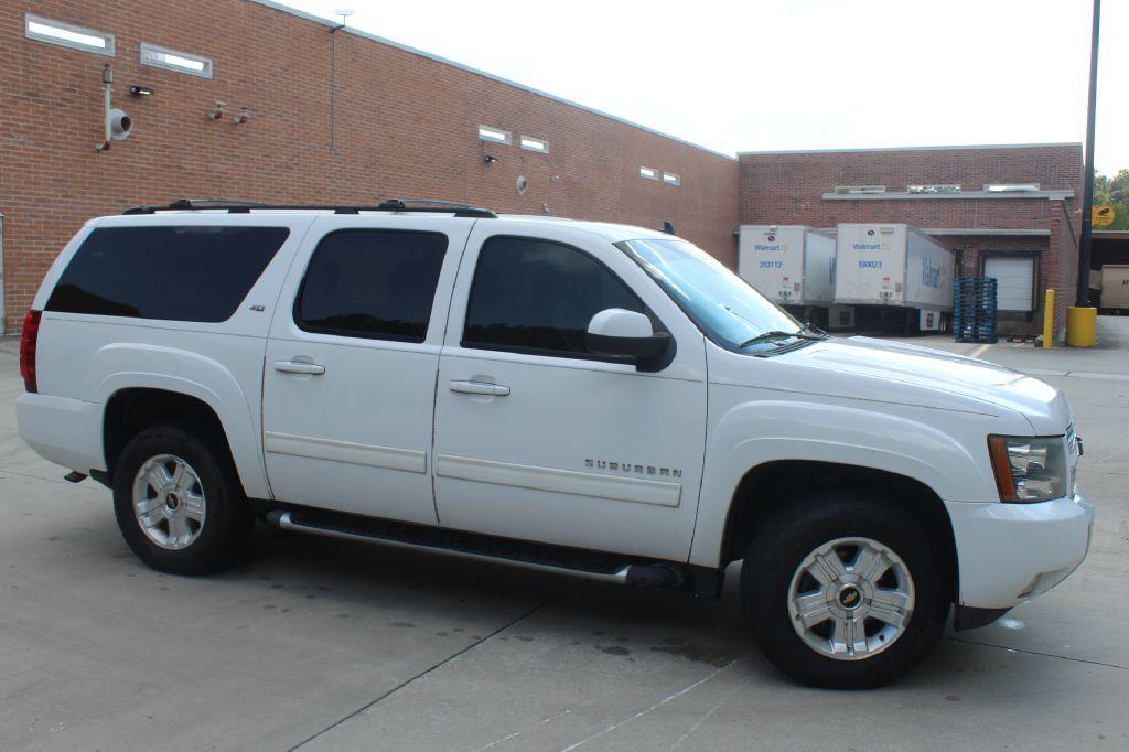 used 2013 Chevrolet Suburban car, priced at $5,490