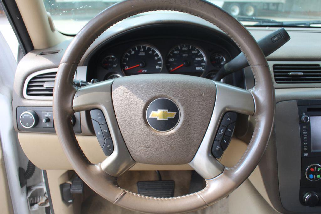 used 2013 Chevrolet Suburban car, priced at $5,490