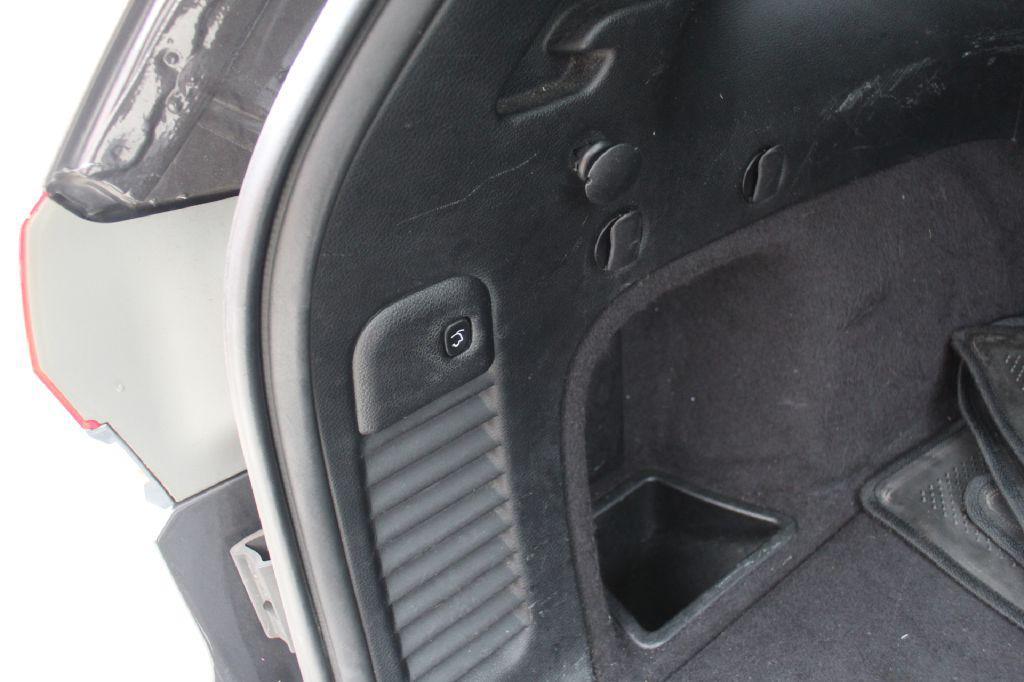 used 2014 Jeep Grand Cherokee car, priced at $5,990