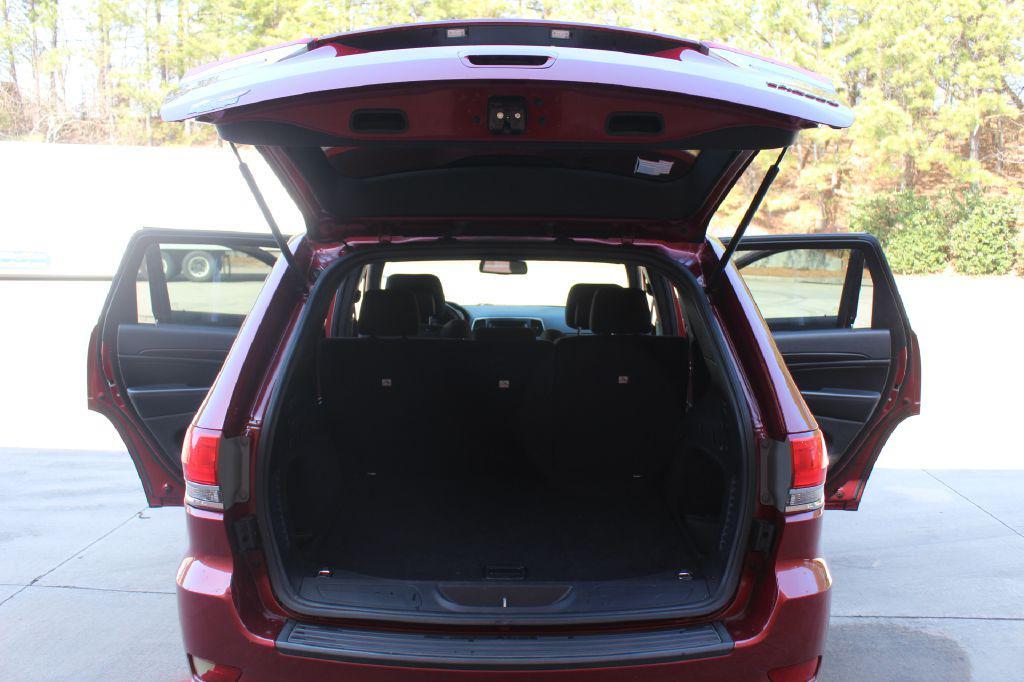 used 2014 Jeep Grand Cherokee car, priced at $7,990