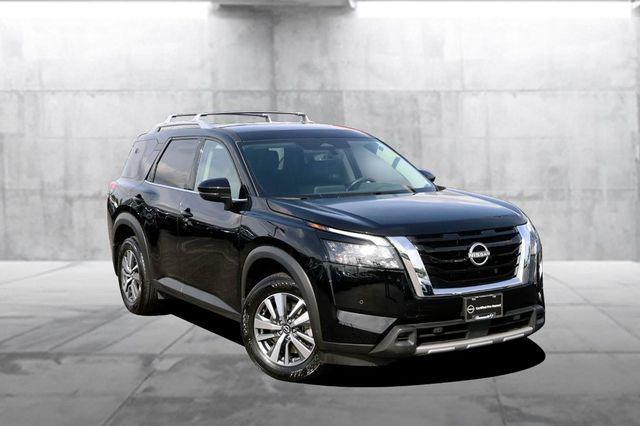 used 2025 Nissan Pathfinder car, priced at $40,520