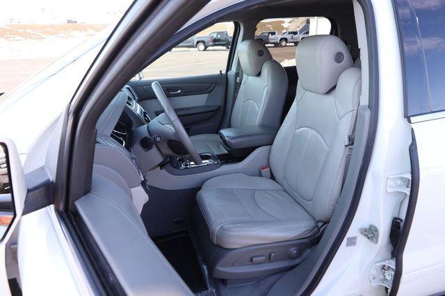 used 2015 GMC Acadia car, priced at $12,000