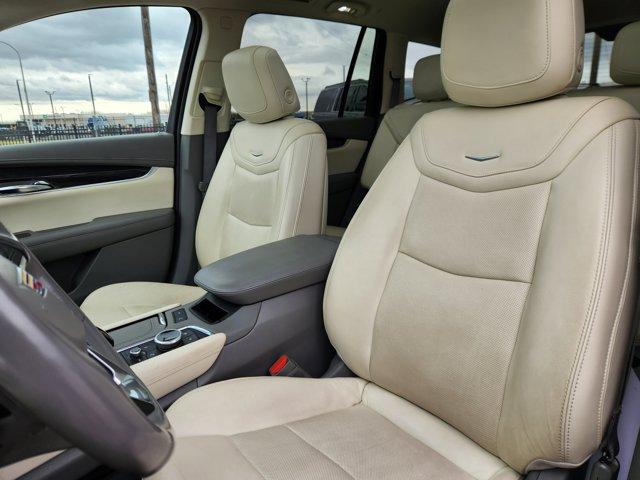 used 2020 Cadillac XT6 car, priced at $28,056