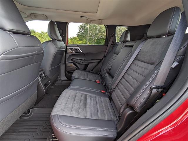 new 2025 Mitsubishi Outlander car, priced at $41,910