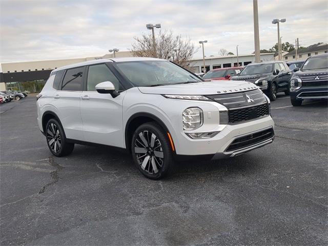 new 2025 Mitsubishi Outlander car, priced at $41,840