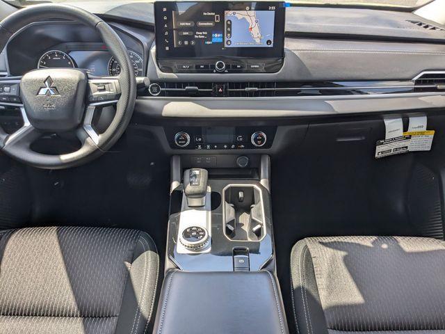 new 2026 Mitsubishi Outlander car, priced at $30,461