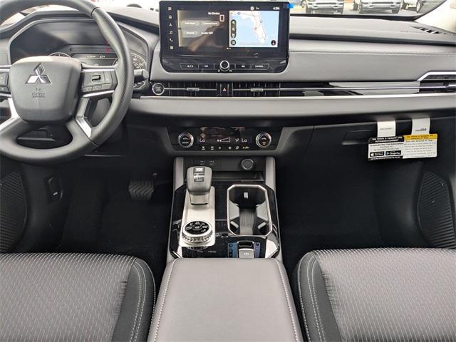 new 2026 Mitsubishi Outlander car, priced at $31,131