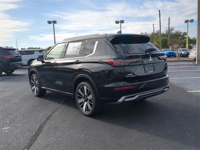 new 2025 Mitsubishi Outlander car, priced at $41,775