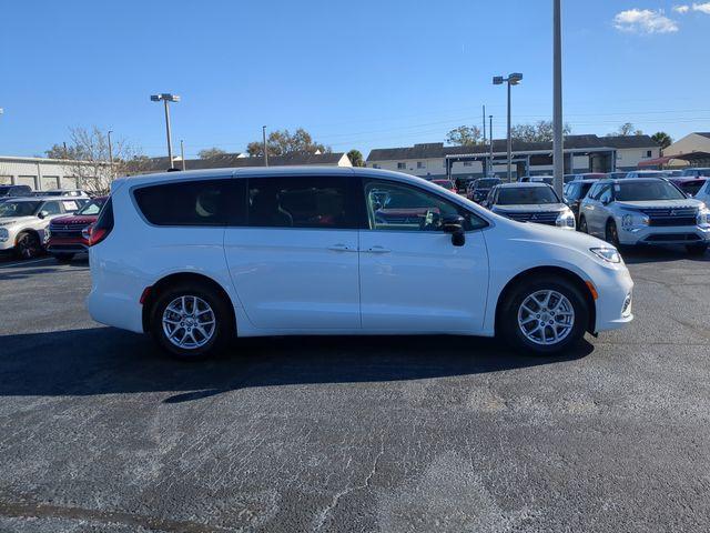 used 2024 Chrysler Pacifica car, priced at $24,249