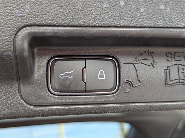 used 2022 Ford Explorer car, priced at $22,118