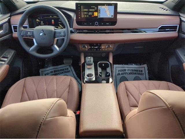 new 2025 Mitsubishi Outlander car, priced at $46,795