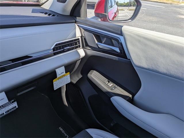 new 2025 Mitsubishi Outlander car, priced at $40,350